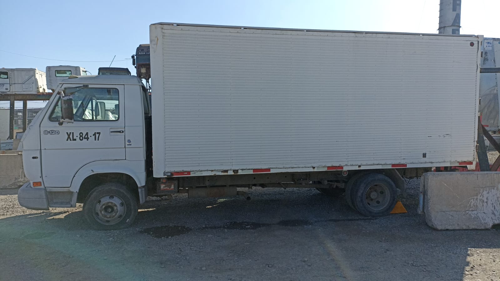  Volkswagen 8.120 2003    EN DESARME